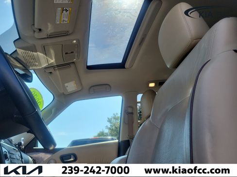 Used 2020 Nissan Armada SL w/ Premium Package RWD image 28