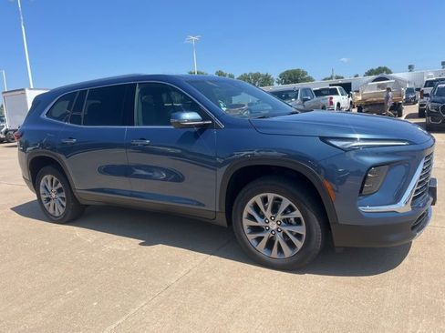 New 2026 Buick Enclave Preferred w/ LPO, All-Weather Package image 2