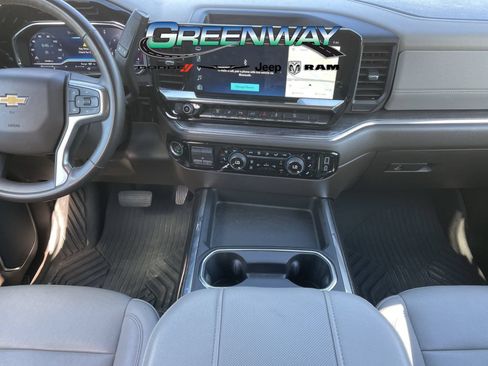 Used 2024 Chevrolet Silverado 2500 LTZ w/ LTZ Plus Package AWD/4WD image 13