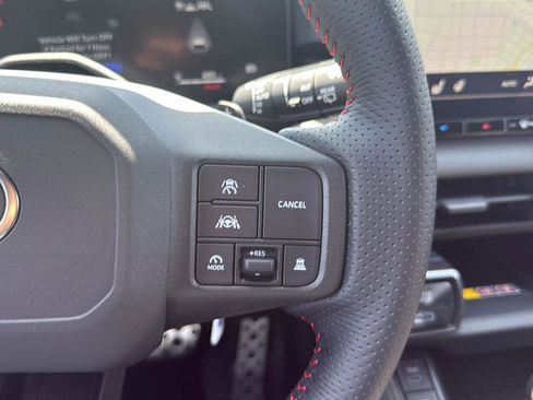 Used 2026 Toyota RAV4 AWD Plug-in Hybrid image 32
