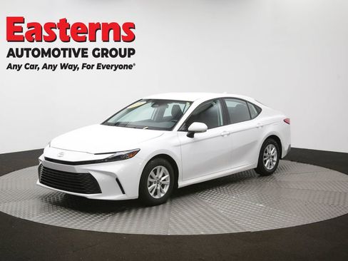Used 2025 Toyota Camry LE FWD image 55
