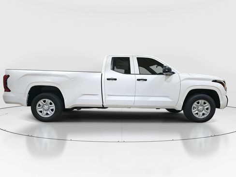 New 2026 Toyota Tundra SR image 4