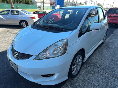 Used 2010 Honda Fit Sport image 5