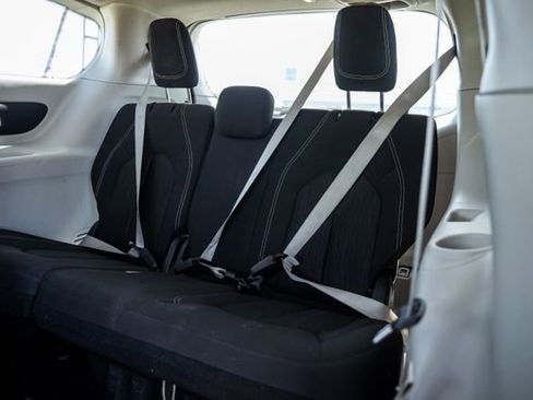 Used 2023 Chrysler Voyager LX FWD image 31