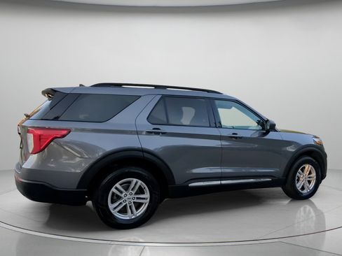 Certified 2023 Ford Explorer XLT AWD/4WD image 30