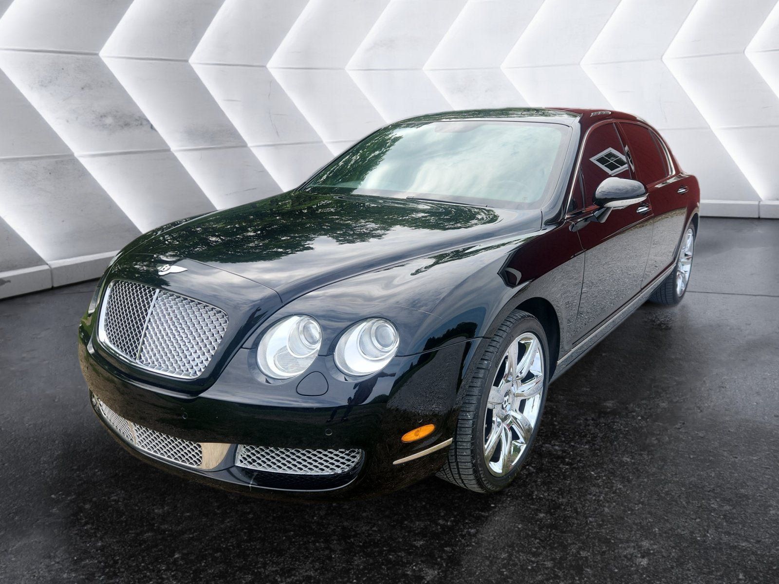 Used 2006 Bentley Flying Spur Flying Spur AWD/4WD image 2