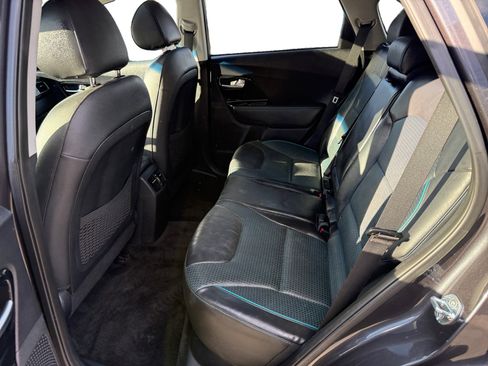 Used 2019 Kia Niro EX Premium image 16