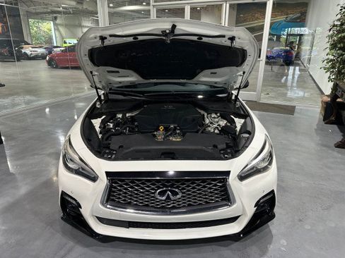 Used 2018 INFINITI Q50 Red Sport 400 RWD image 24