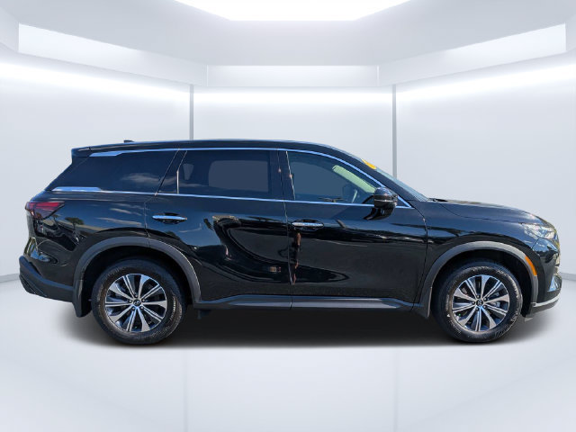 Used 2025 INFINITI QX60 Pure AWD/4WD image 2