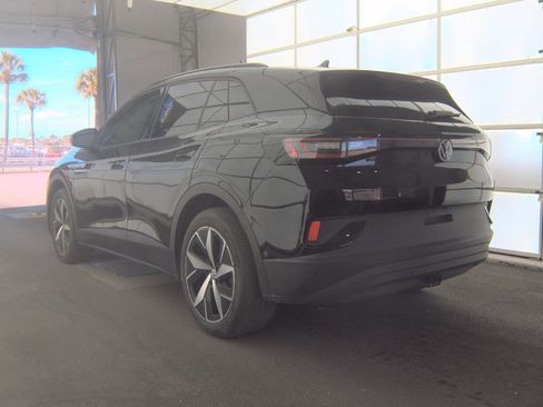 Used 2024 Volkswagen ID.4 Pro S AWD/4WD image 4