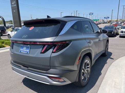 New 2025 Hyundai Tucson Limited image 5