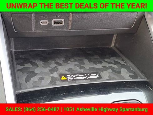 New 2024 Chevrolet Colorado LT w/ LT Convenience Package II image 26