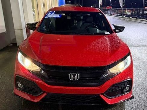 Used 2019 Honda Civic Sport image 1