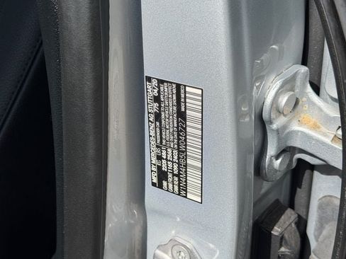 Used 2020 Mercedes-Benz GLB 250 4MATIC image 20