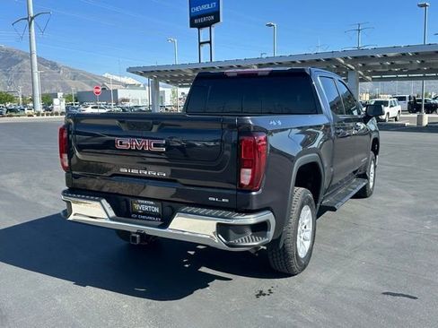 Used 2022 GMC Sierra 1500 SLE AWD/4WD image 24