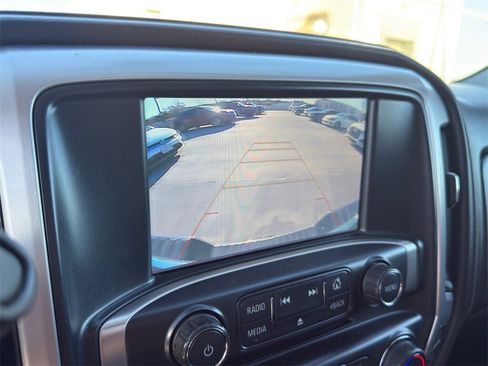 Used 2018 GMC Sierra 1500 SLT w/ SLT Premium Package image 22