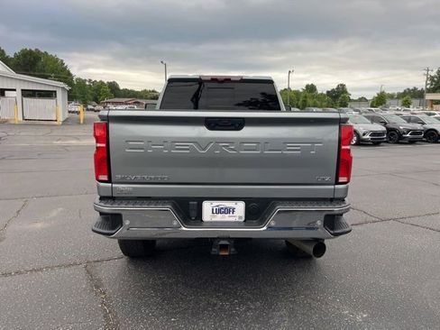Used 2024 Chevrolet Silverado 2500 LTZ w/ LTZ Plus Package AWD/4WD image 35
