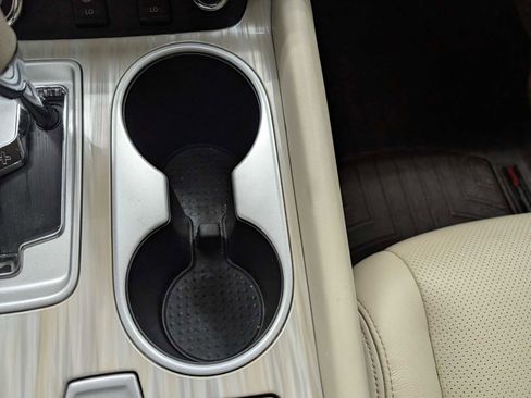 Used 2017 Nissan Murano SL image 27