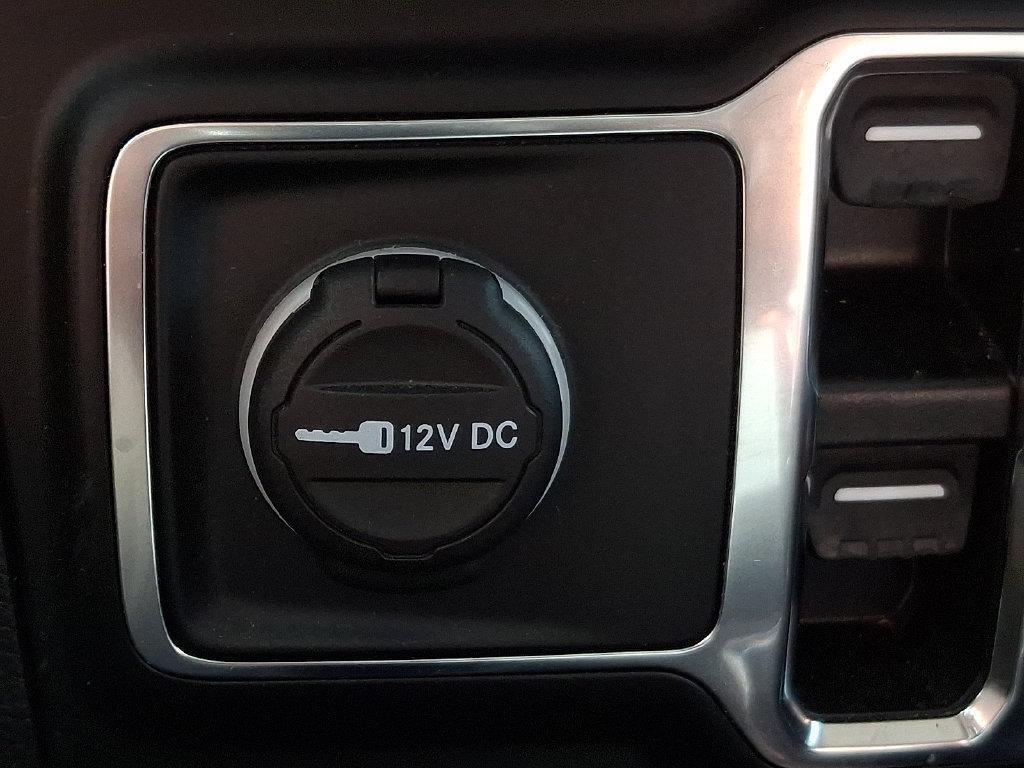 Used 2022 Jeep Wrangler Unlimited Sport AWD/4WD image 23