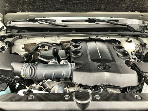 Used 2024 Toyota 4Runner TRD Off-Road image 24