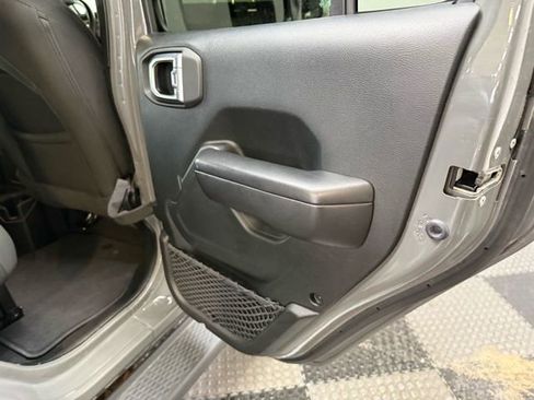 Used 2021 Jeep Wrangler Unlimited Sport image 34