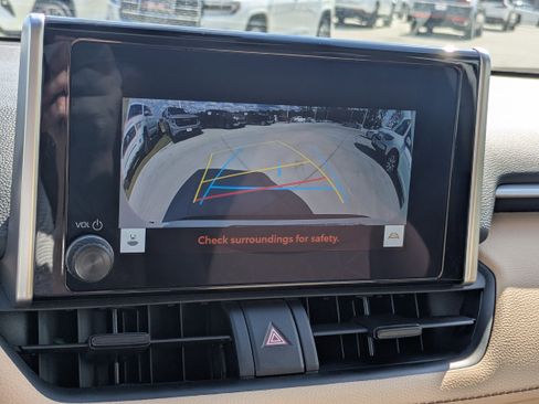 Certified 2025 Toyota RAV4 XLE image 24