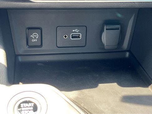 Used 2024 Nissan Sentra S FWD image 26