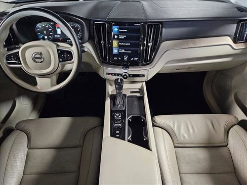 Used 2021 Volvo XC60 T5 Inscription w/ Advanced Package FWD image 17