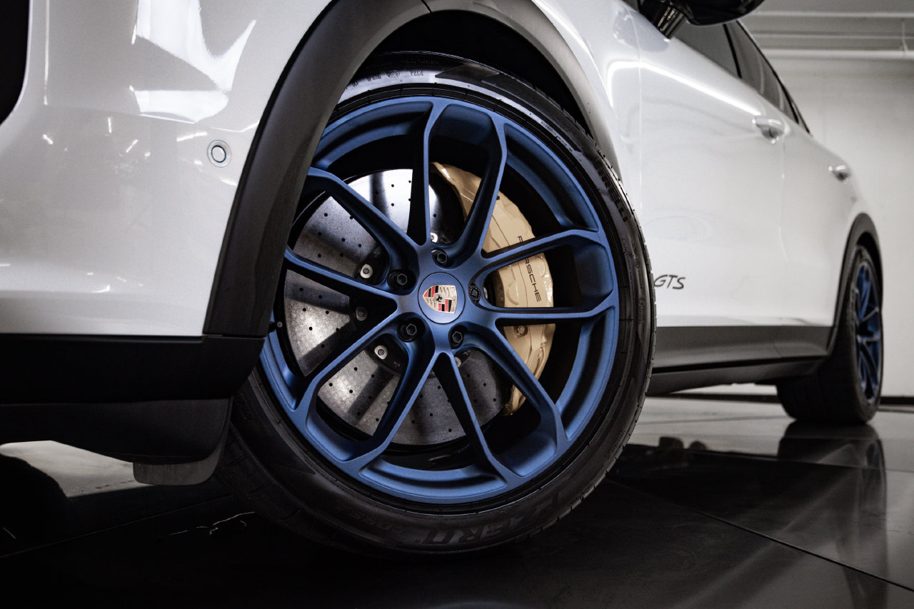 Certified 2026 Porsche Cayenne GTS AWD/4WD image 12