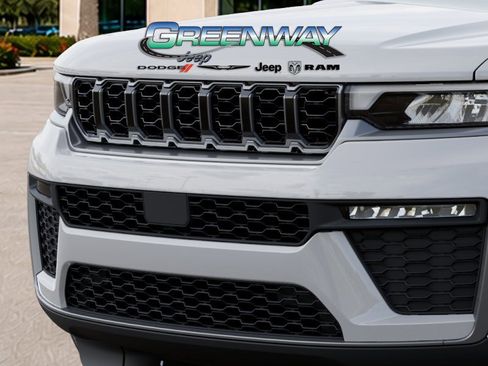 New 2026 Jeep Grand Cherokee L Limited w/ Limited Altitude Package RWD image 11