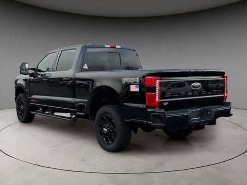 New 2026 Ford F350 Lariat w/ Black Appearance Package image 28