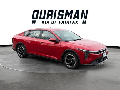 New 2025 Kia K4 EX