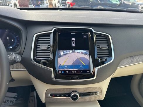 Used 2023 Volvo XC90 B6 Plus w/ Protection Package image 23