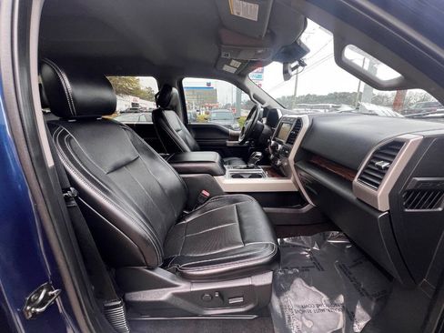 Used 2019 Ford F150 Lariat w/ Equipment Group 502A Luxury image 13