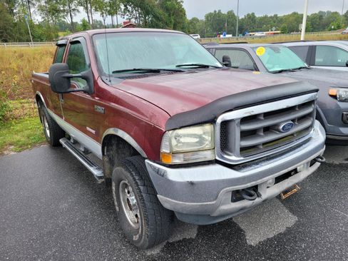 Used 2004 Ford F250 XLT image 3