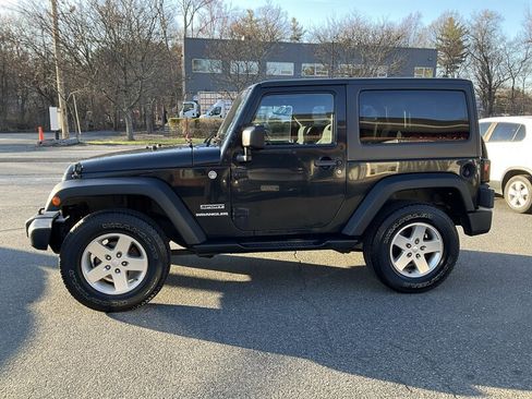 Used 2012 Jeep Wrangler Sport image 8