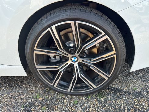 Used 2024 BMW 230i Coupe w/ Premium Package image 15