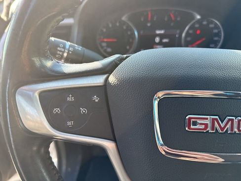 Used 2021 GMC Acadia SLT image 19