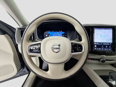 Certified 2023 Volvo XC60 B5 Plus w/ Protection Package Premier FWD image 12