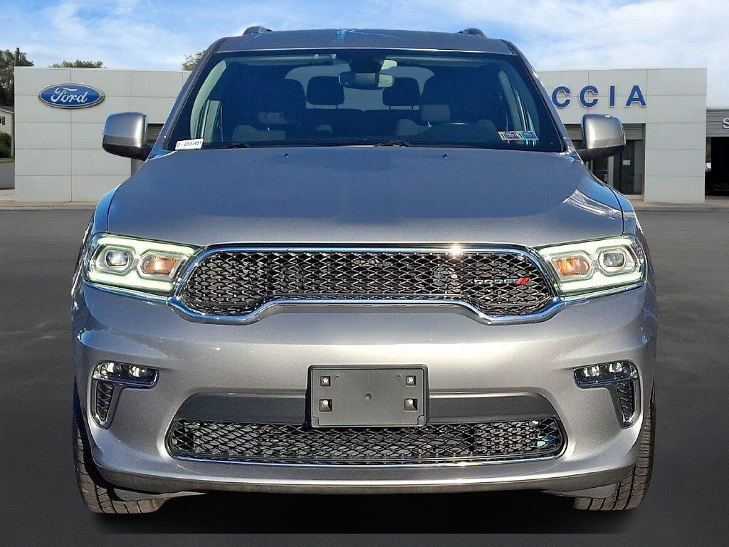 Used 2021 Dodge Durango SXT AWD/4WD image 2