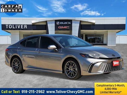Used 2025 Toyota Camry XSE FWD image 1