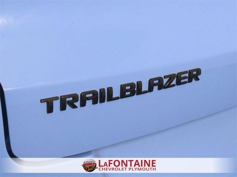 Certified 2023 Chevrolet TrailBlazer RS w/ Sun and Liftgate Package image 30