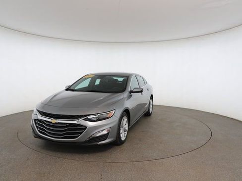 Used 2024 Chevrolet Malibu LT image 32