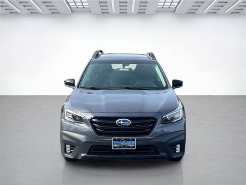 Used 2020 Subaru Outback Onyx Edition XT w/ Popular Package #2 image 8