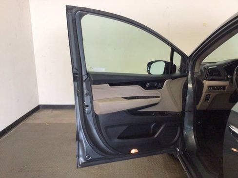 Used 2021 Honda Odyssey Elite image 7