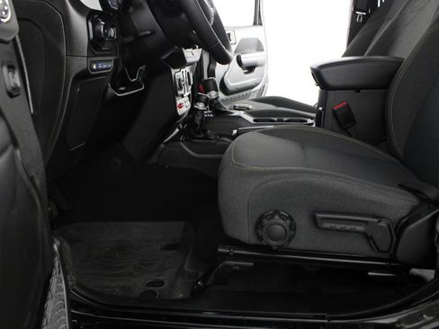 Used 2025 Jeep Wrangler Unlimited Sport S 4xe AWD/4WD image 15