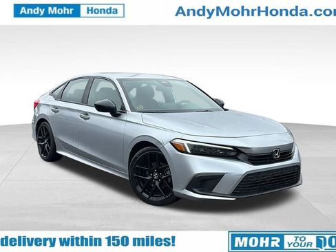Used 2023 Honda Civic Sport image 1