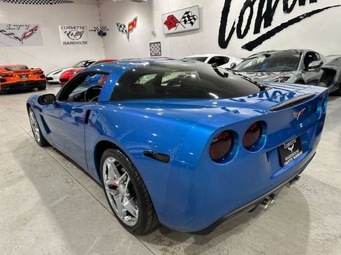 Used 2010 Chevrolet Corvette Coupe w/ Preferred Equipment Group image 3