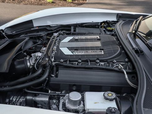 Used 2016 Chevrolet Corvette Z06 w/ 2LZ Preferred Equipment Group RWD image 24