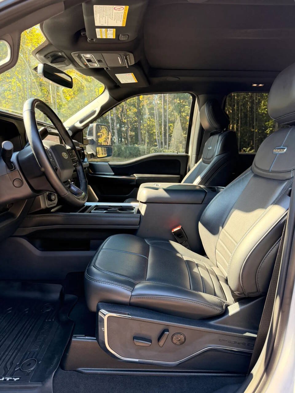 Used 2026 Ford F450 Platinum w/ FX4 Off-Road Package AWD/4WD image 15